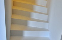 Uno Stairs